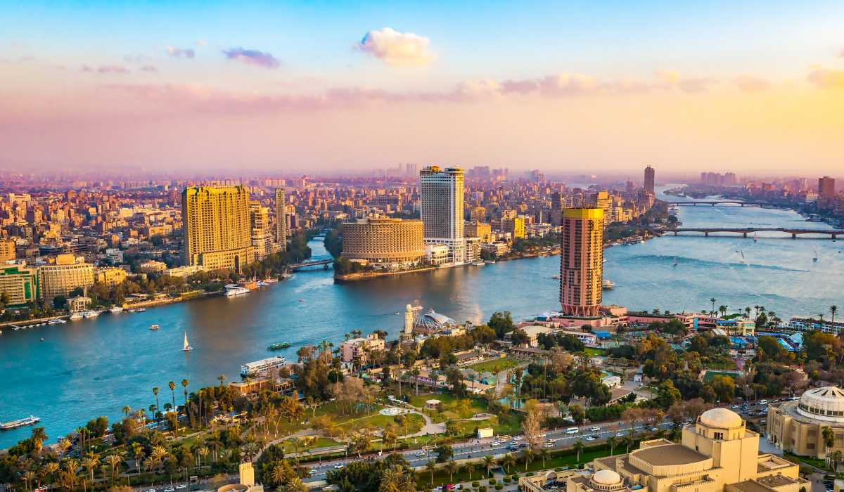 Excursión de un día a El Cairo en avión